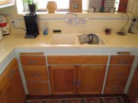 PL1940 - Art-Deco Apartment For Rent in Los Angeles.