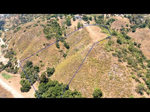 Elliott Photo and Video video.