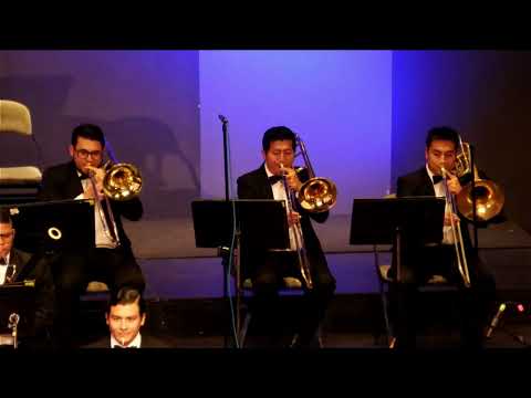 Monty Bloom violin concerto performance