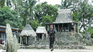 Download lagu Come Down and Play | Dona ~  Clip mp3