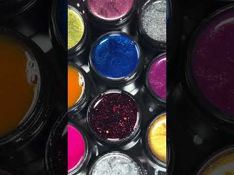 Shine Gel Polish — світловідбиваючий сяючий гель-лак для манікюру #1