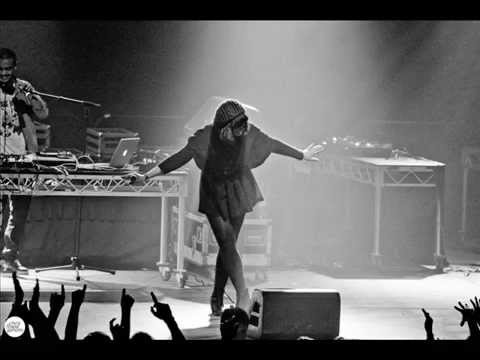 Ships - Jane Tyrrell