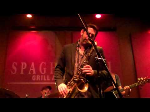 Steve Cole Performs Curtis Live At Spagehttinis