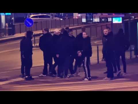 Töölössä poliisit ja jalkapallofanit kohtaa