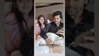 Download lagu Siddharth Nigam With Little Girl 🥰 Moment Showing Twinkle Twinkle Song #shorts #siddharthnigam mp3 Download lagu Siddharth Nigam With Little Girl 🥰 Moment Showing Twinkle Twinkle Song #shorts #siddharthnigam mp3