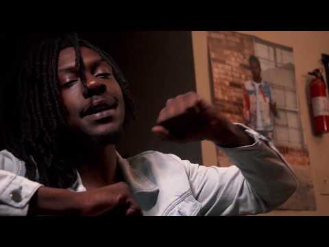 TRAY SEVEN - PROJECTS (OFFICIAL MUSIC VIDEO)