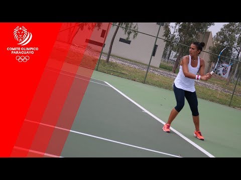Tenis - Verónica Cepede entrenando en el COP