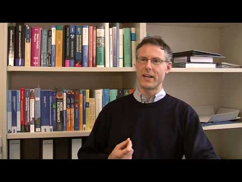 UPB erklärt – Prof. Dr. Arno Schindlmayr zu Stephen Hawking