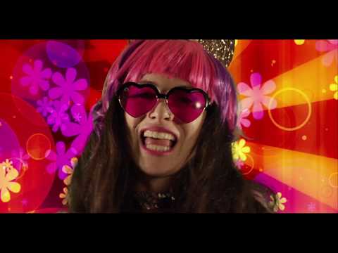 POLLY WOLLY- Weirdo Spice