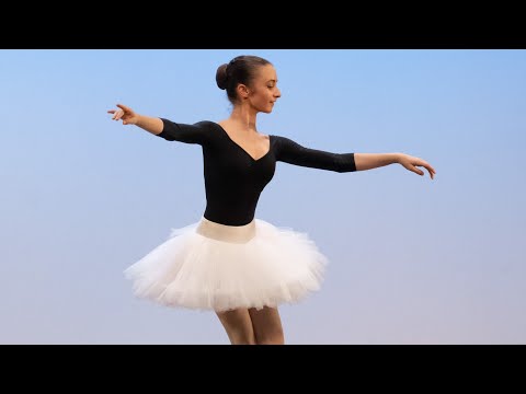 Lillian Marie Sears (age 13) - Académie Carole Massoutie demos