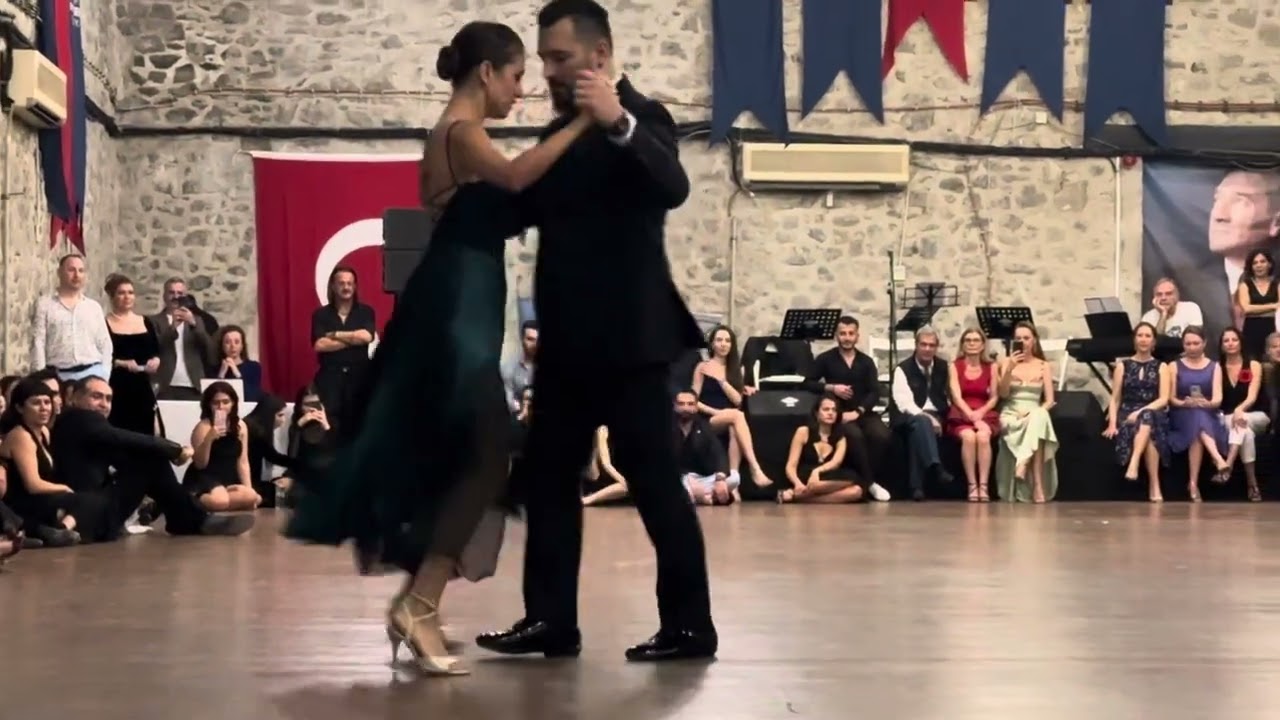 Ilgin Tetikcan & Ahmed Gezen 1/4