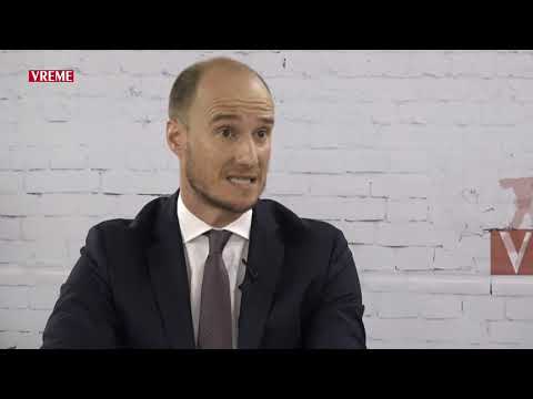 Zumiranje 119 - Šest meseci protesta