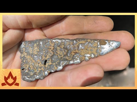 Watch This Eye-Popping Demonstration On Making An Iron Knife Out Of Bacteria Using Primitive Technology