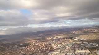 preview picture of video 'Ryanair Boeing 737-800 takeoff from Madrid Barajas to Milan Bergamo'