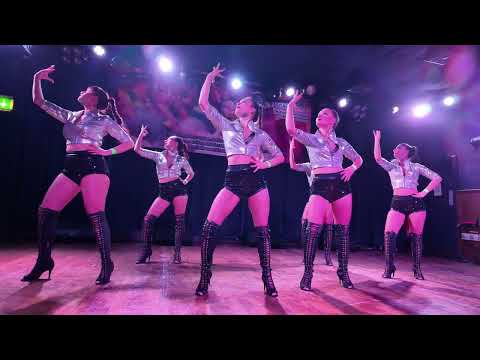 Pura Ladies London team - performing at El Grande