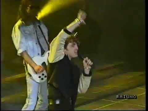 Vitamin Z - I can't live without you (Sanremo International 1990)