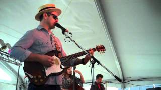 Eric Lindell - Lay Back Down