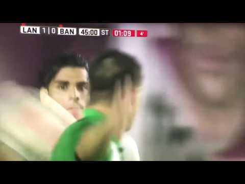 Muestra del juego de pies del 'Mono' Monetti (Lanús) Siempre sale con balón jugado. 1-2 toques.
