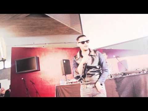 Smartz performs at DJ Nihal's 2013 Burban Mela