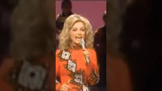 Barbara Mandrell