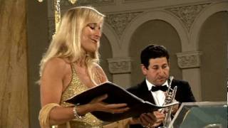 Ave Maria ( F. Lopez) - Soprano Christina Collier