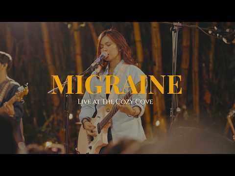 Migraine (Live at The Cozy Cove) - Moonstar88