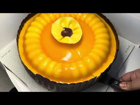 MR BAKER MANGO CAKE!