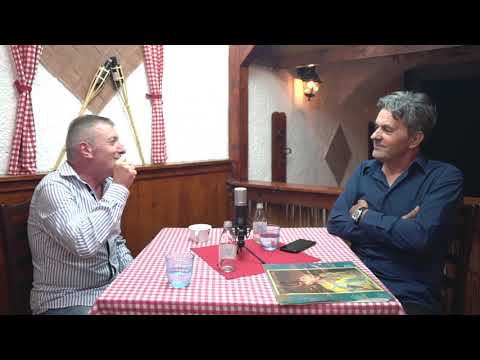 Za kariranim stolom-Jovica Kozic