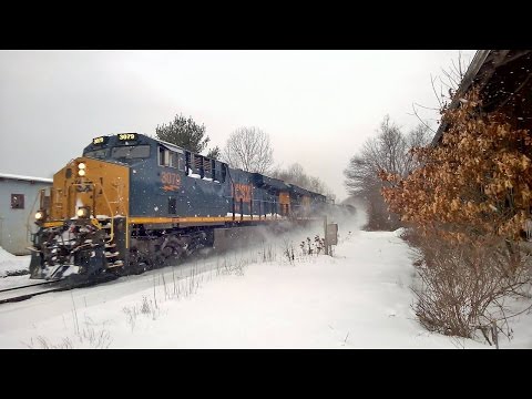 CSX Q426 (SE-PO) Dashing through the Snow!