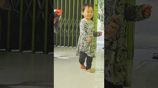 Download lagu Cinta pertama anak perempuan itu Ayahnya #anakpintar #anaksholehah #ayahdananak #ayahtercinta mp3