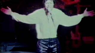 Cliff Richard ( Give a Little Bit More 1980 )