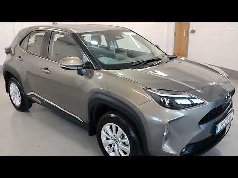 Toyota Yaris Cross LUNA HYBRID STYLE PACK - Image 2