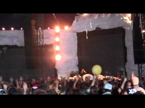 Tommy Trash Tomorrowland 2012