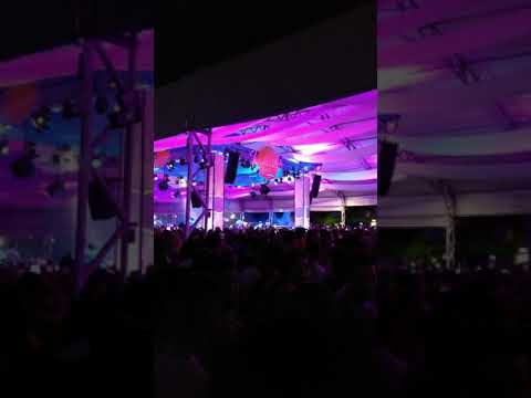 TARDEZINHA SURREAL RECIFE - ELA MEXE COMIGO