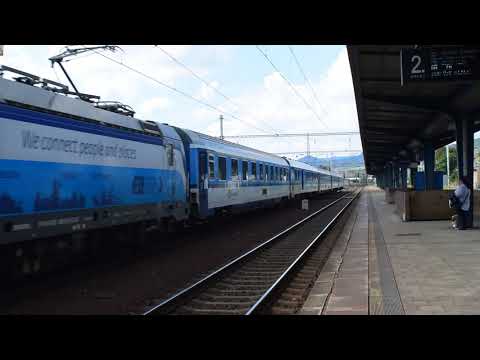 Průjezd ČD Vectrona 193 289 (Flora)