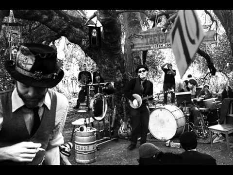 The Peculiar Pretzelmen - Sing Along