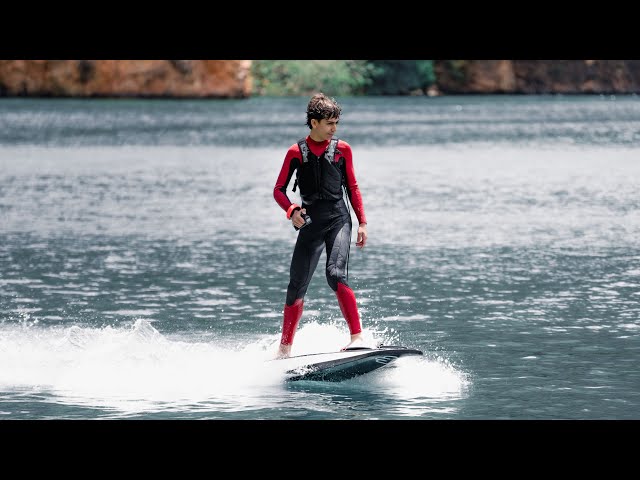 Vídeo relacionado con YROHGKPN 75FT Wakeboard Surfs Cuerda de surf Cuerda de arrastre para deportes acuáticos con mango individual para deportes acuáticos y actividades en barco, con una sola mano