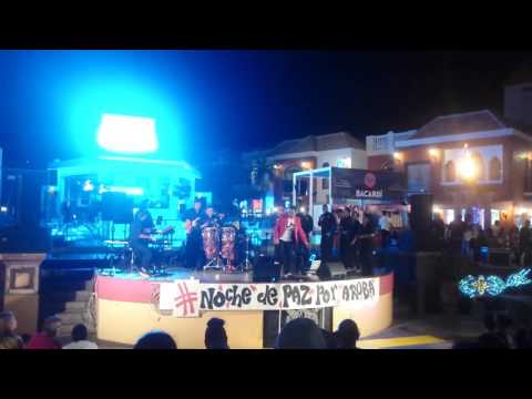 Eltienne Yarzagaray - Mi Dios Mi Salvador - Noche de Paz Por Aruba 2016 En Vivo, Paseo Herencia