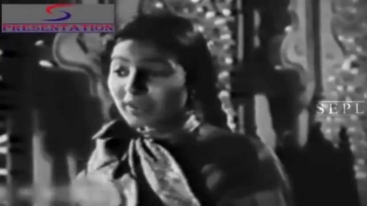 Jo Dil Kadmo Pe Lyrics | Hamari Yaad Aayegi | Suman Kalyanpur | Snehal Bhatkar