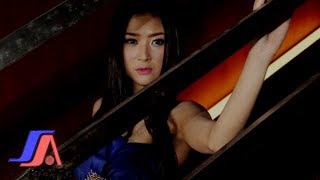 Download lagu Lynda Moymoy - Gadis Bukan Perawan mp3