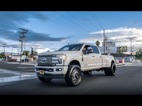 F350 Dually ON 22" Fuel Wheels WITH 37" TOYO R/T!!