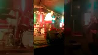 Carrusel Radio con los cojelones .en la ofrenda nómada en ciudad neza