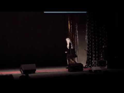 Amaterasu'2015 - Japanese Street Fashion: Kurо Lolita