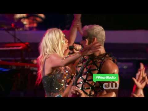 Ke$ha - Blow Live at iHeartRadio Ultimate Pool Party (Ke$ha - Blow Live at iHeartRadio Ultimate Pool Party)