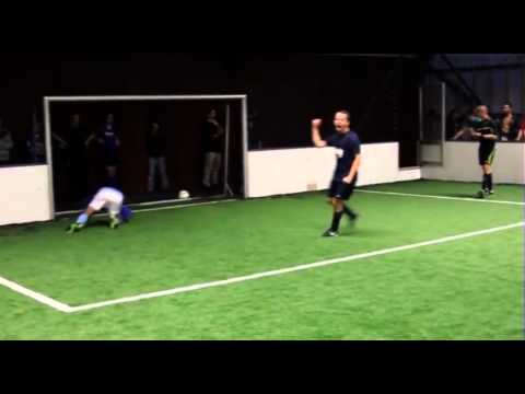 StartschussMasters 2012 - Deutschlands größtes schwules Fußballturnier | ELBKICK.TV