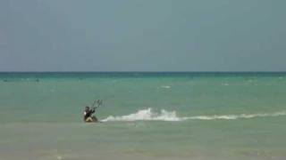 preview picture of video 'Kiteboarding @ Kohama Island (Okinawa) Feb.2010'