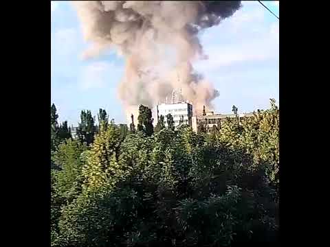 Bombardamenti a Mykolaiv. Almeno una vittima e 4 feriti