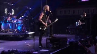 5 Seconds Of Summer - Permanent Vacation live from The New Broken Scene