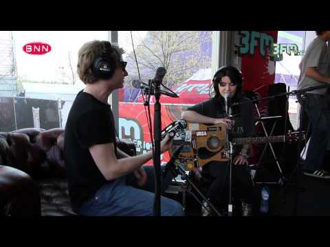 Blood Red Shoes - 'Speech Coma' (live @ BNN Thats Live - 3FM)