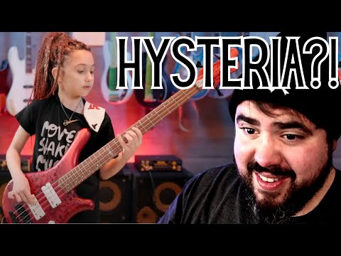 11yo Bassist NAILS 'Hysteria' by Muse! Ellen Alaverdyan | Rock Musician Reacts